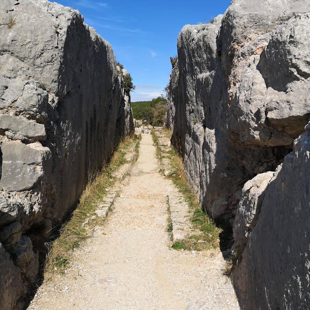 Roman Aqueduct of Barbegal 2
