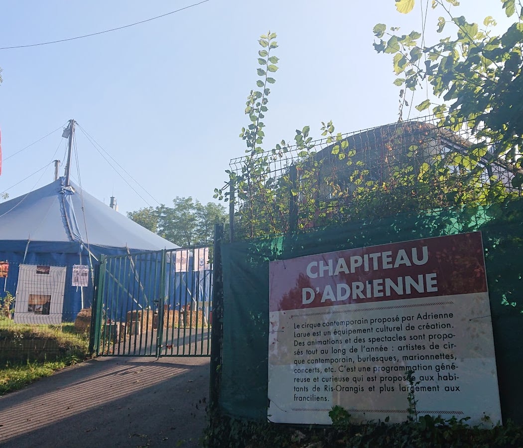 Le Chapiteau d'Adrienne 3
