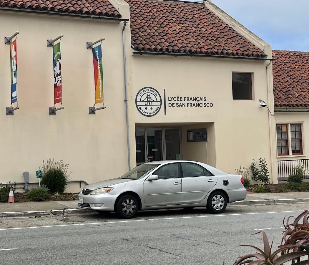 Theatre du Lycee Francais de San Francisco - TLF 2