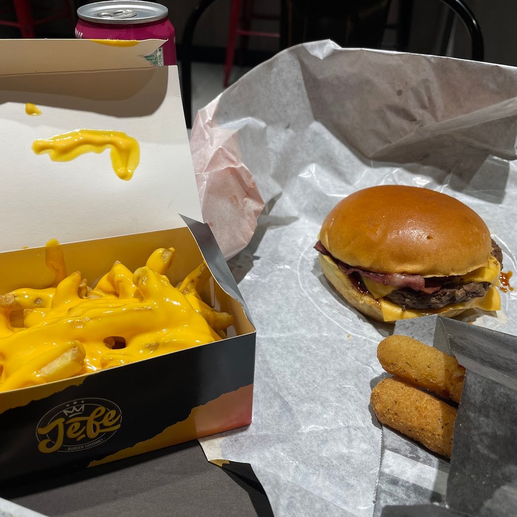 JEFE BURGER BELLE ÉPINE 2