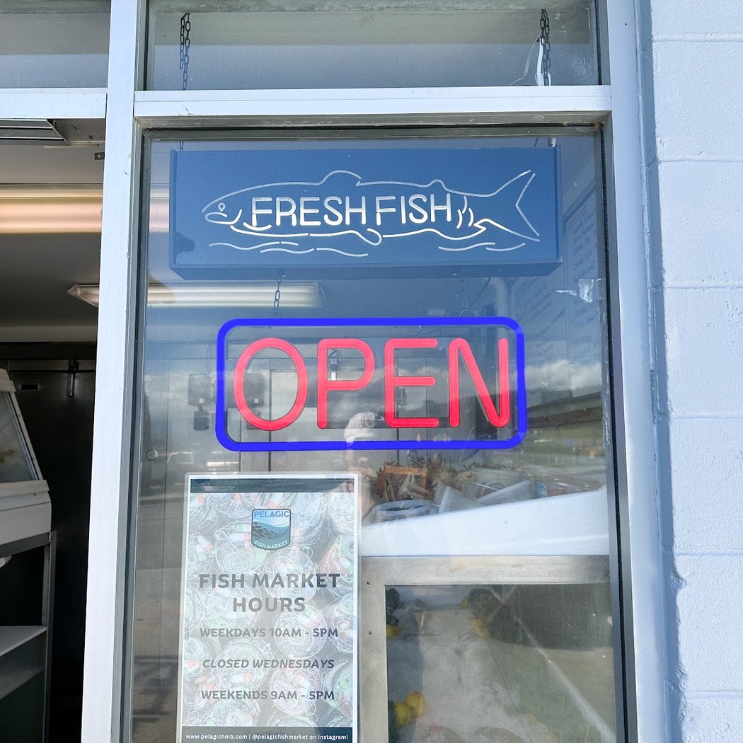 Pelagic Fish Market and Grill 3