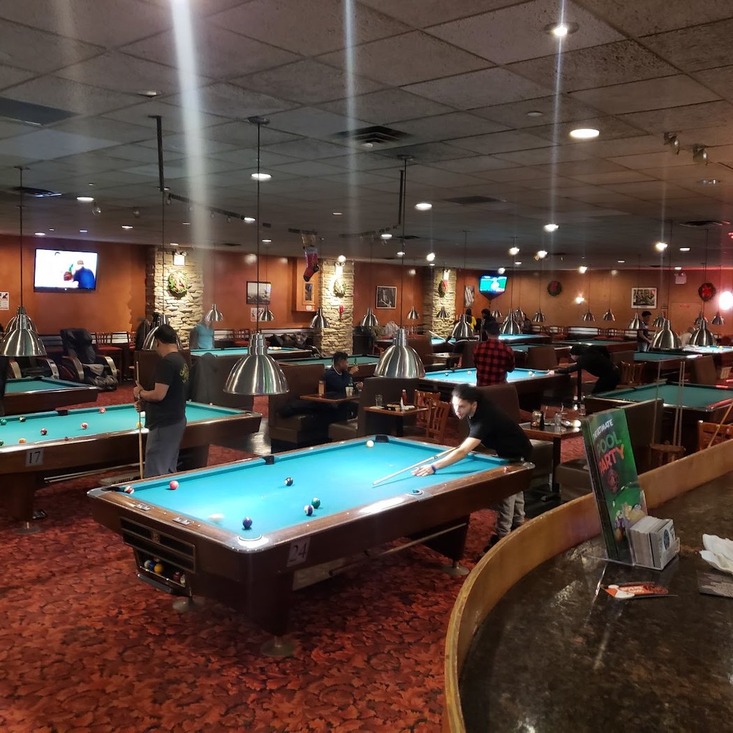 BQE Billiards & Bar 2