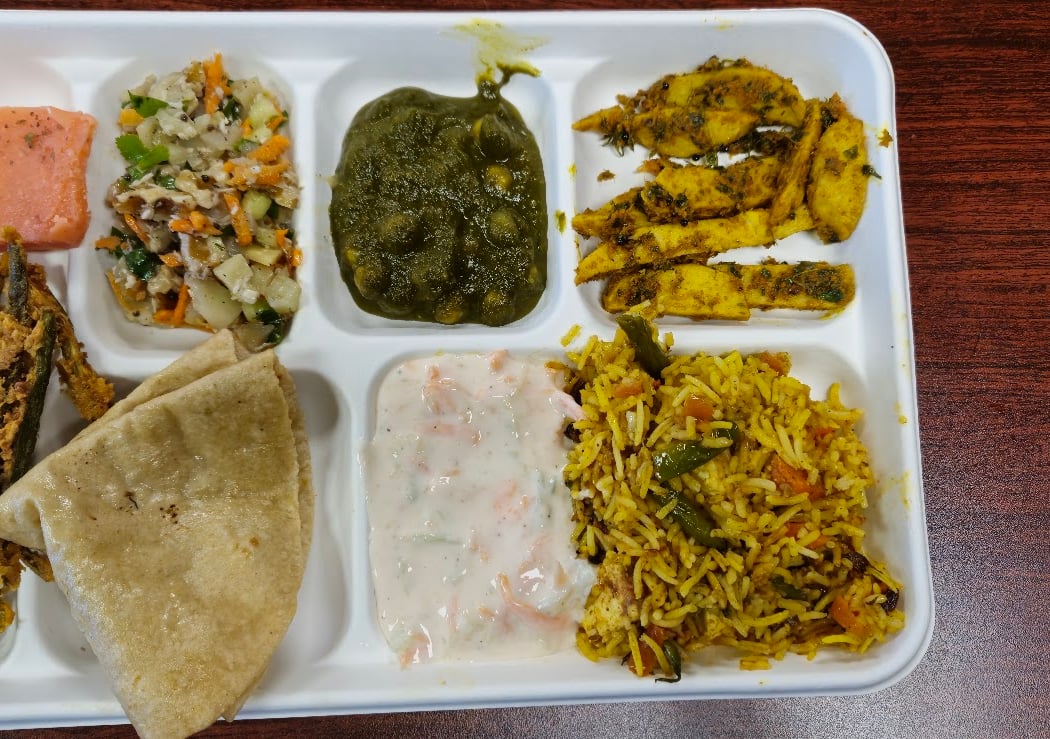Sri Radha's Veg Cuisine 3