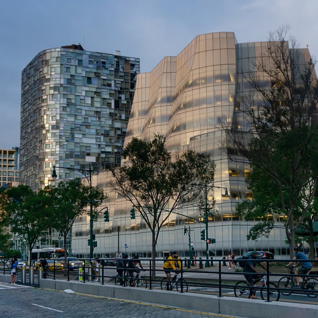IAC Building 2