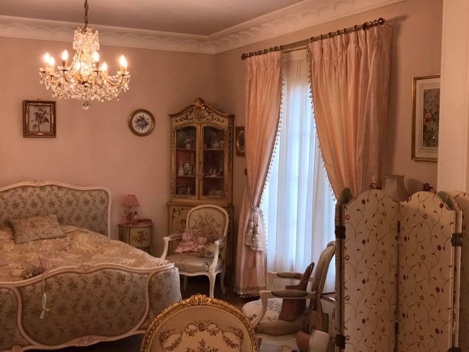 Tapissier - Décor Action 1