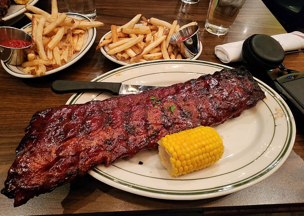 Miller's Pub 1