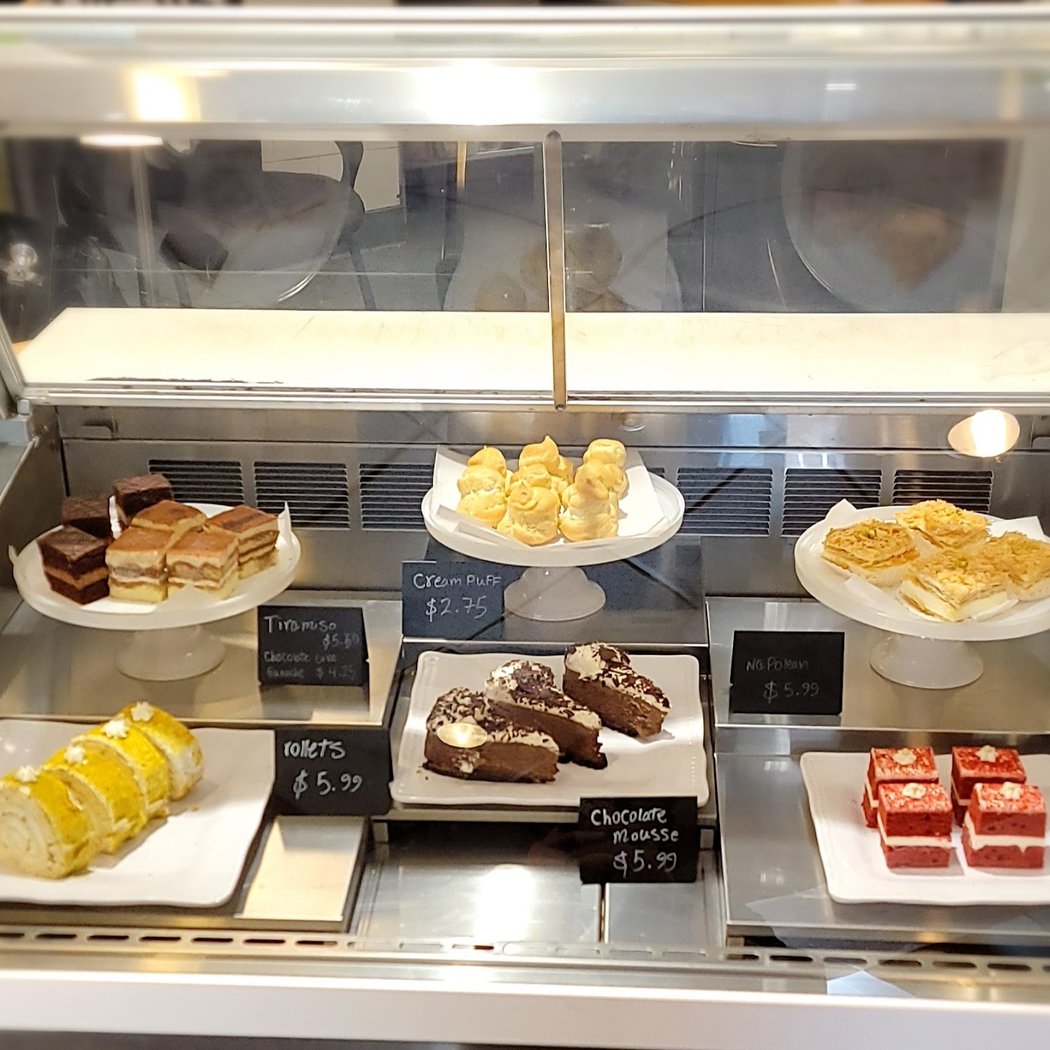Mazeh sandwich and cafe 2