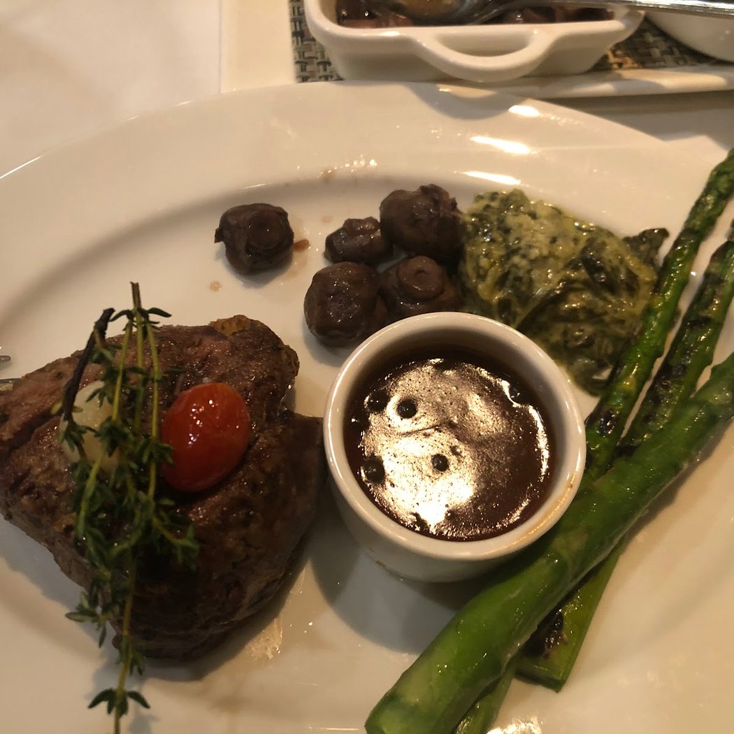 Spencer's for Steaks and Chops 3