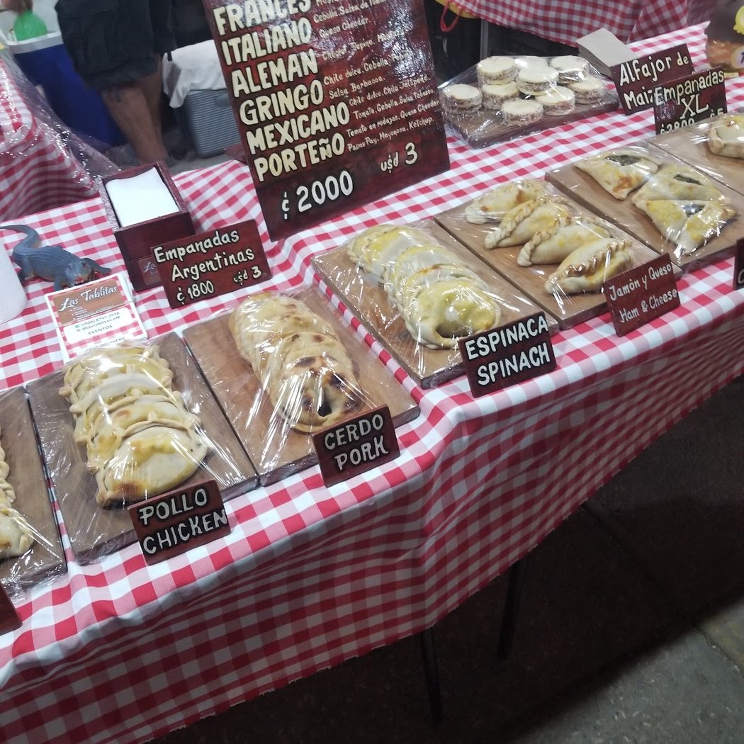 Tamarindo Moonlight Market 3