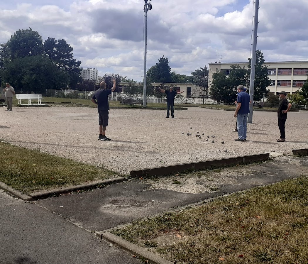 Complexe Athlétique Roger Freville de Pierrefitte-sur-Seine 1