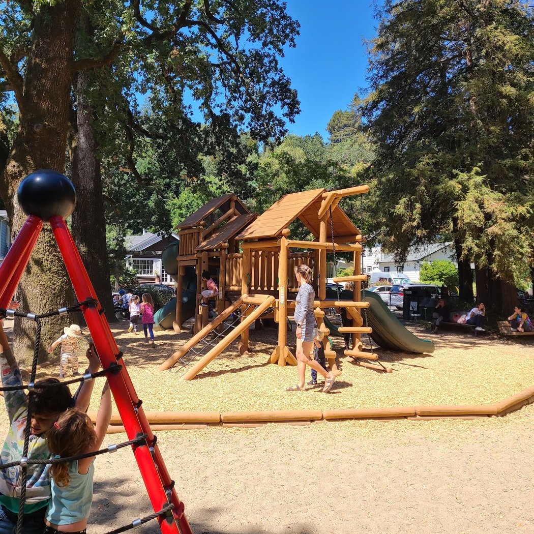 Peri Park 1