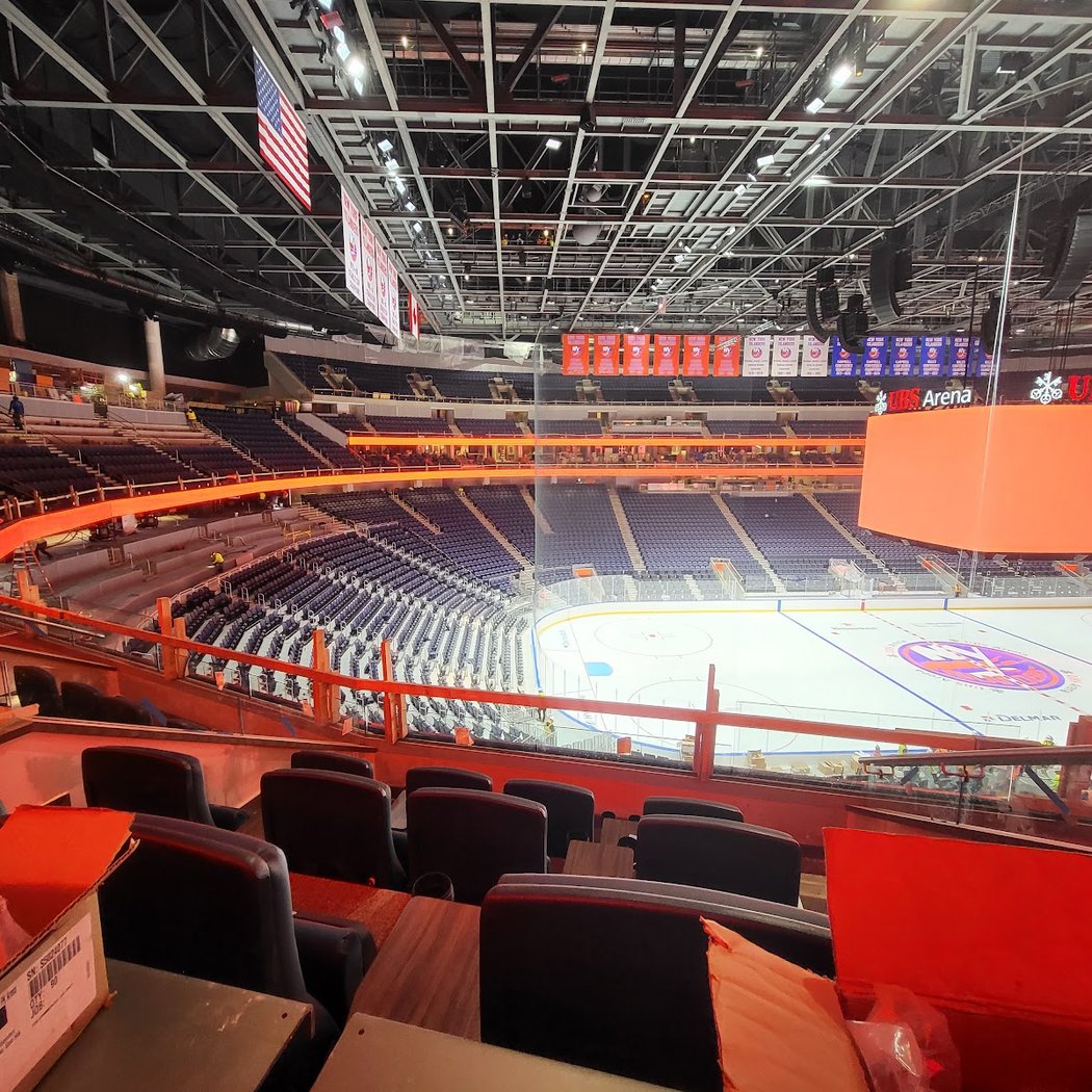 New York Islanders Hockey Club 3