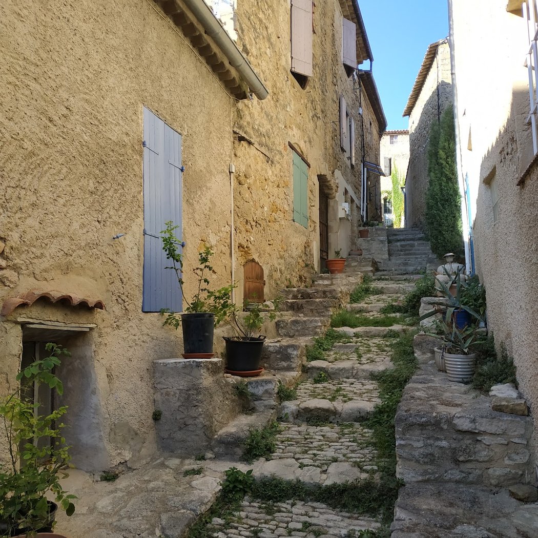 Vaugines 3