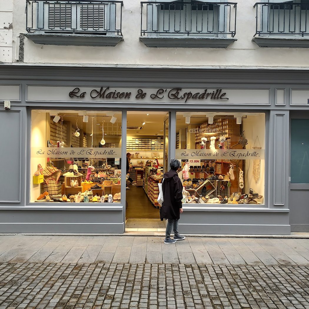 La Maison de L'Espadrille 3