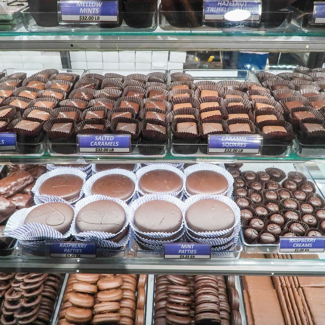 Li-Lac Chocolates (Bleecker St.) 1