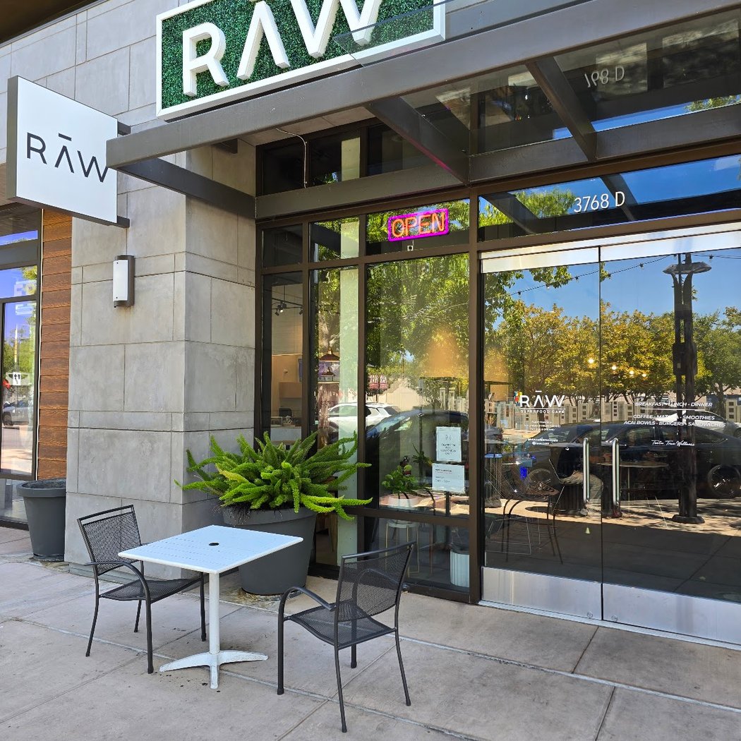 RĀW Superfood Café | Fremont 3