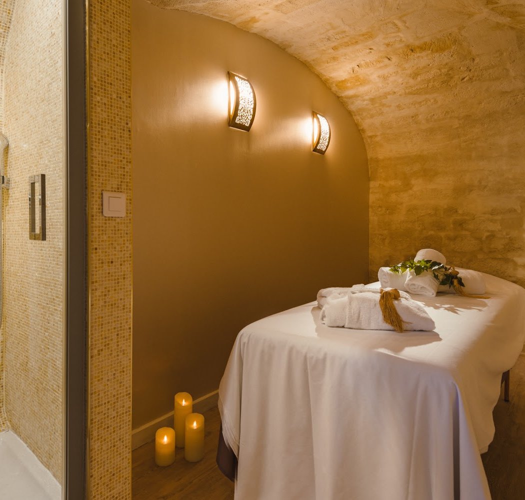 Le Cercle by Do It 2