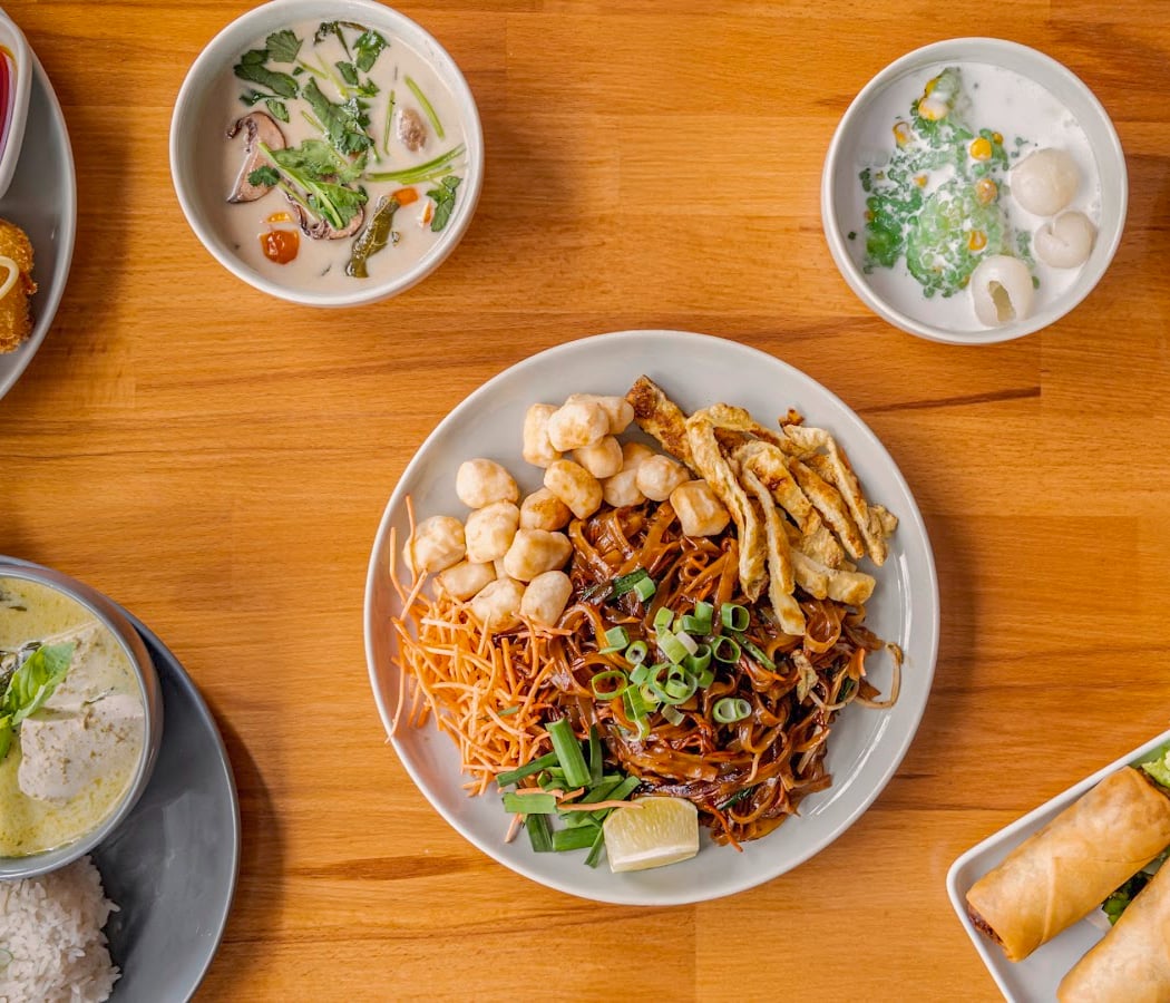 HOLY THAI 3