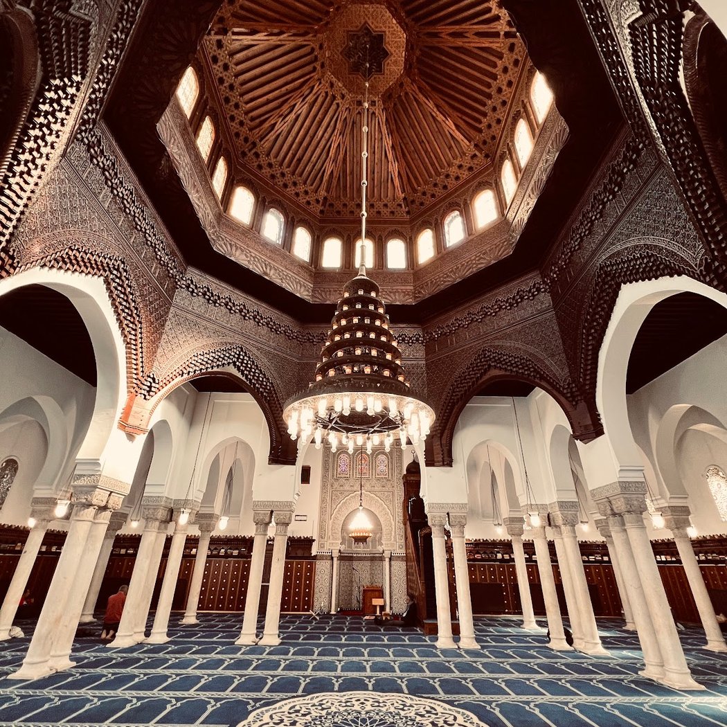 Nuit du Doute pour l'annonce de l'Aïd al-Fitr 1