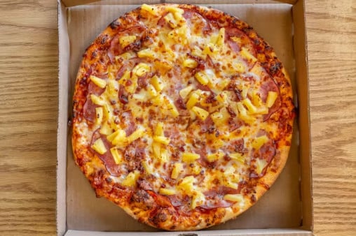 Ellie's Pizzeria 1