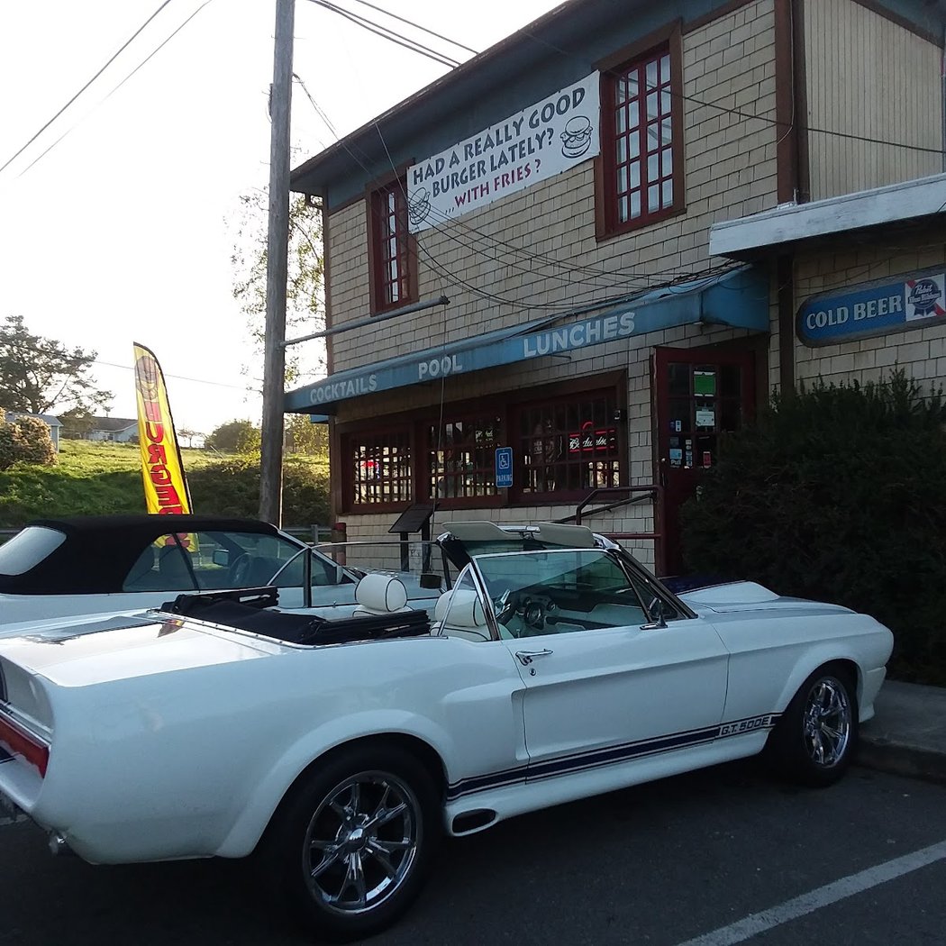 Willowbrook Ale House 2