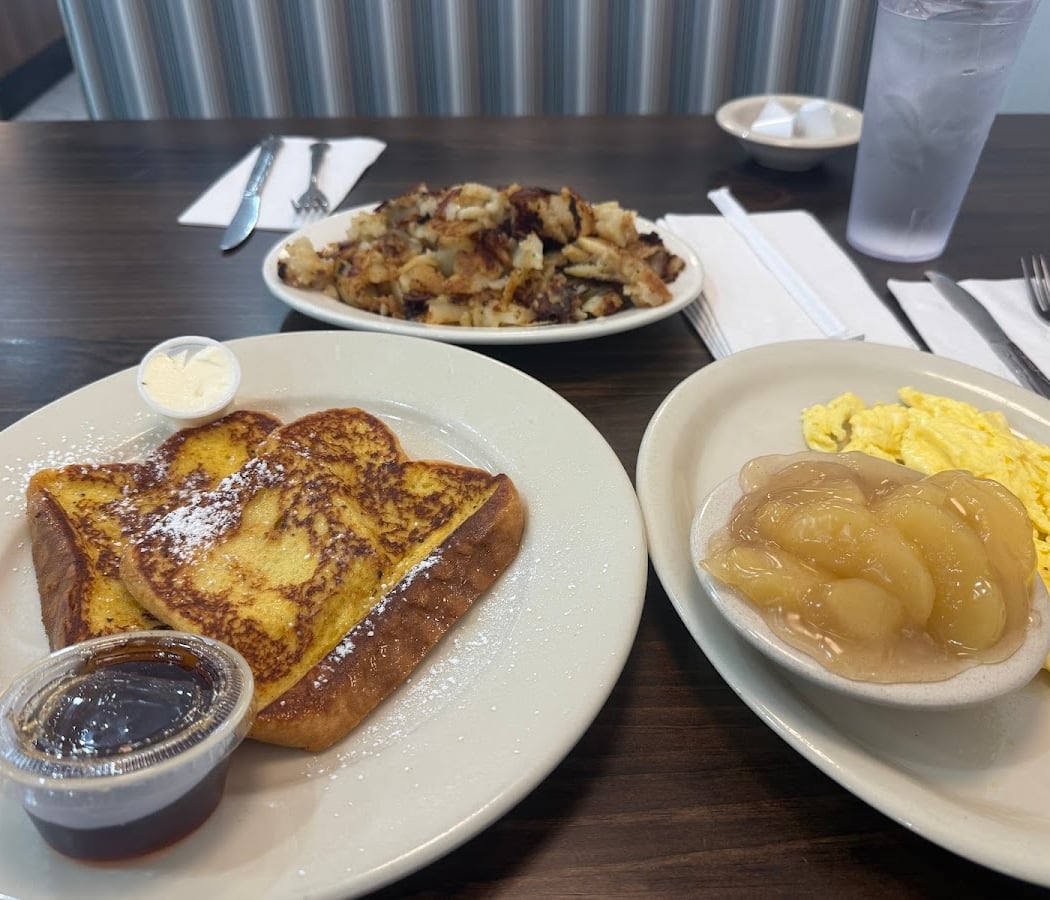 Mitchell's Diner-Restaurant 4