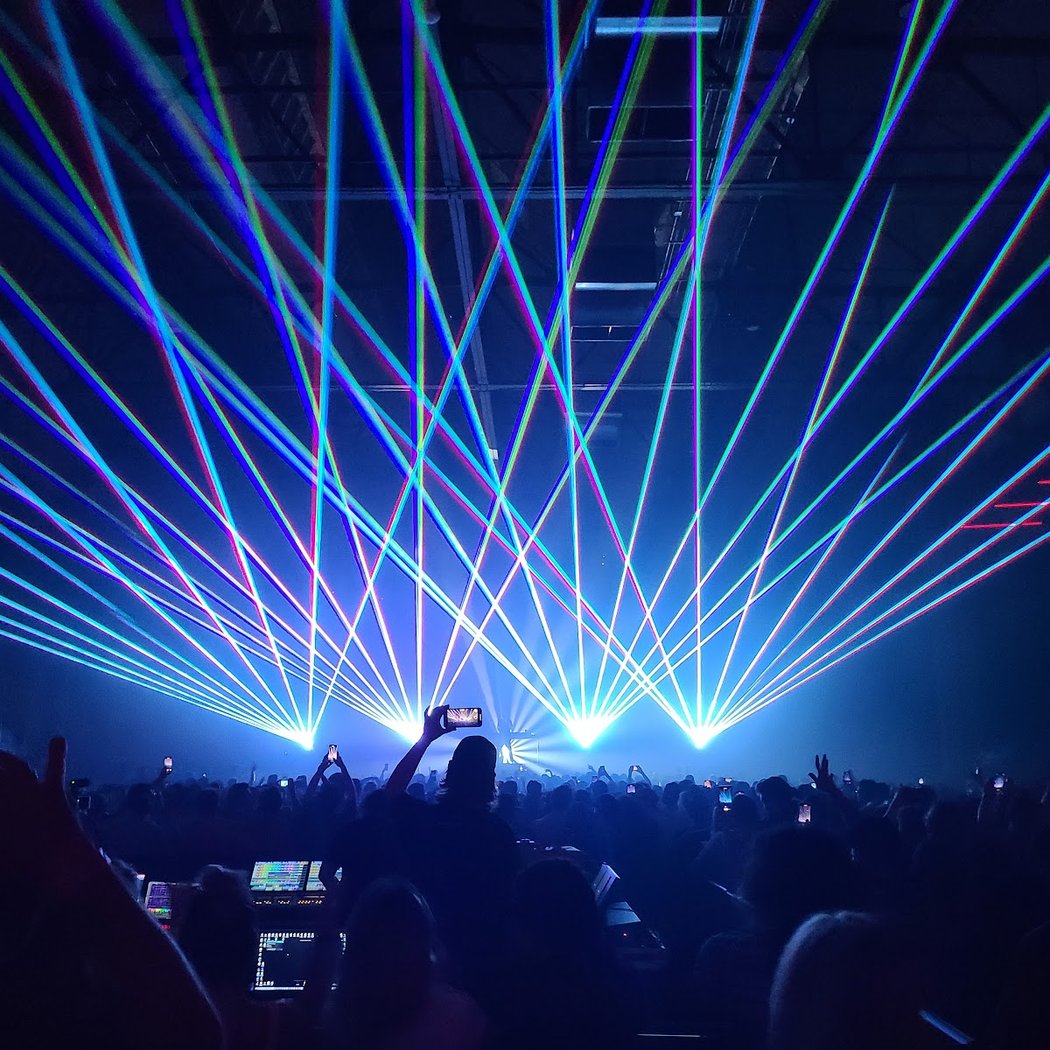 Max Dean b2b Luke Dean 1