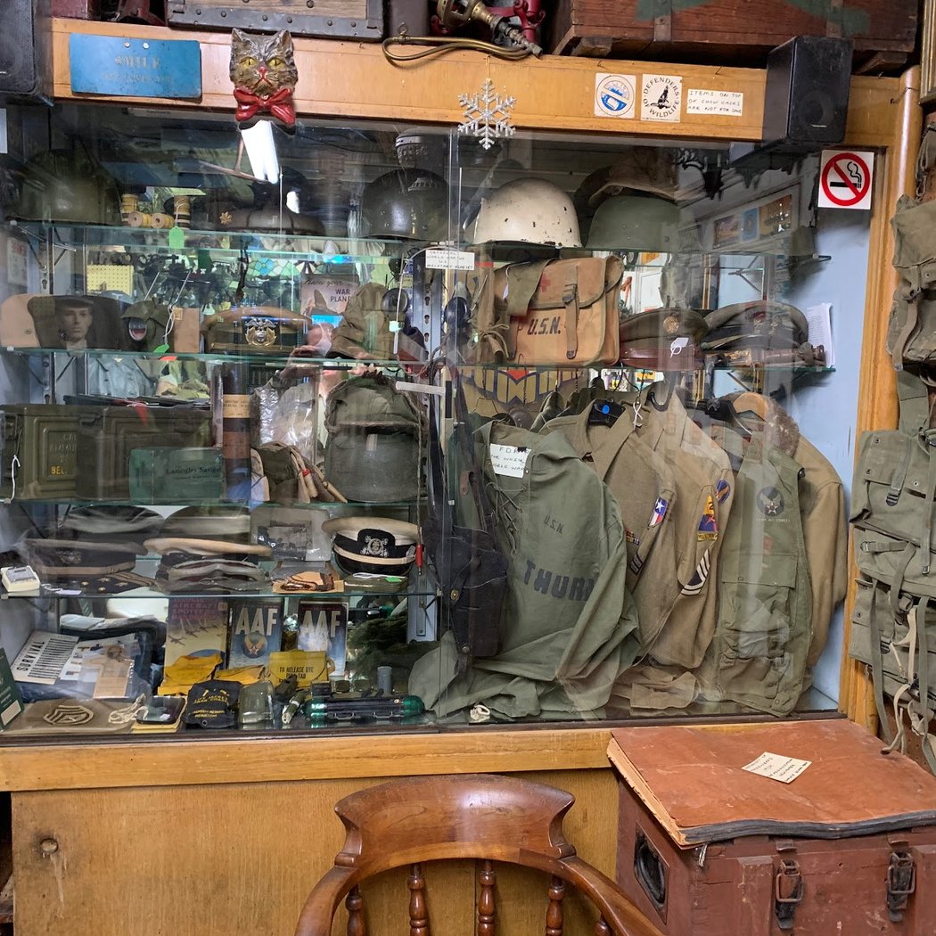 Sparr's Militaria & Antiques 1