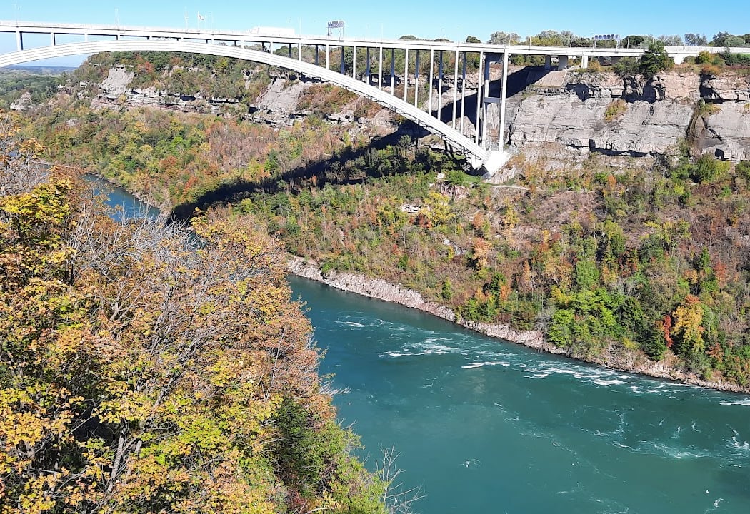 Niagara River Pkwy 1