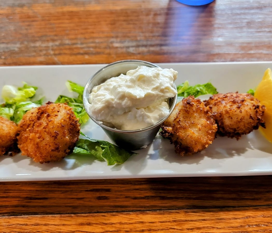 Clam and Chowder House at Salivar's Dock 3