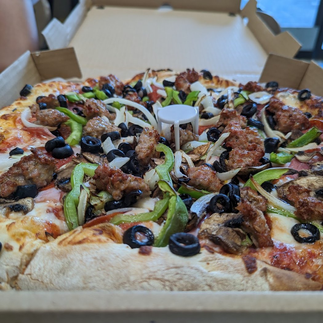Stefano's Pizza 1