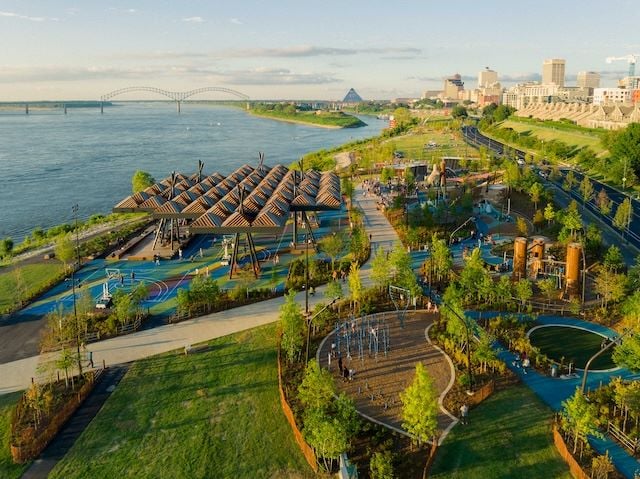 Tom Lee Park 1