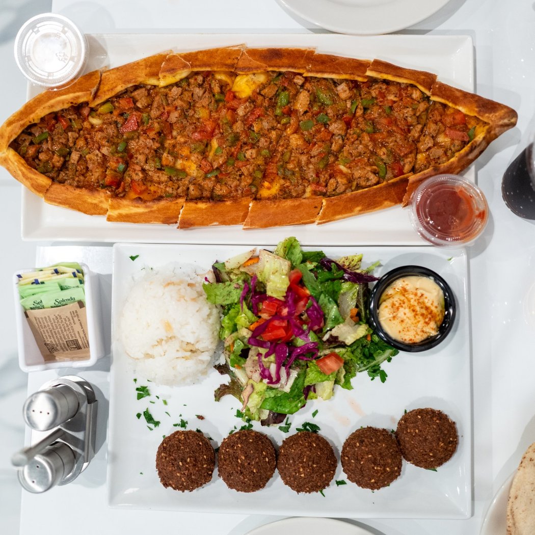 PiddeG Mediterranean Eatery 1