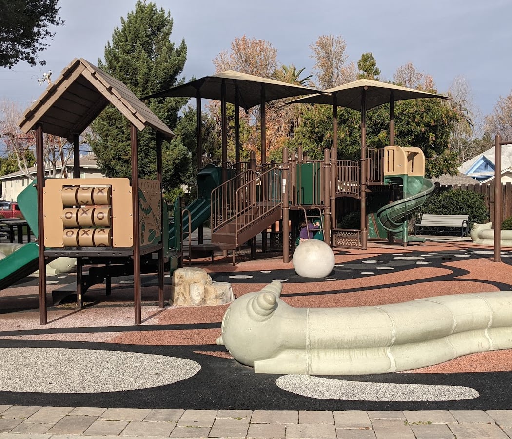 Mariposa Park 1
