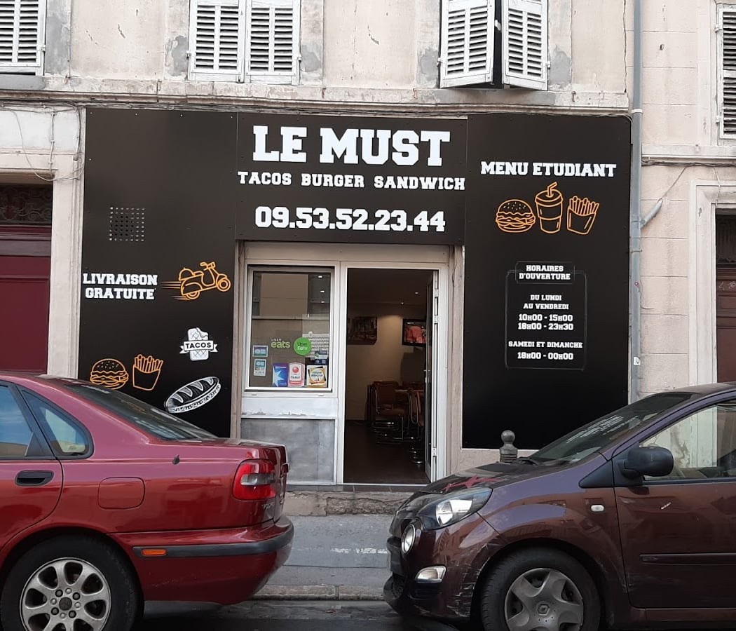 LE MUST 2