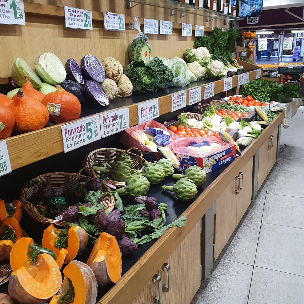 Les Halles Secrétan 1