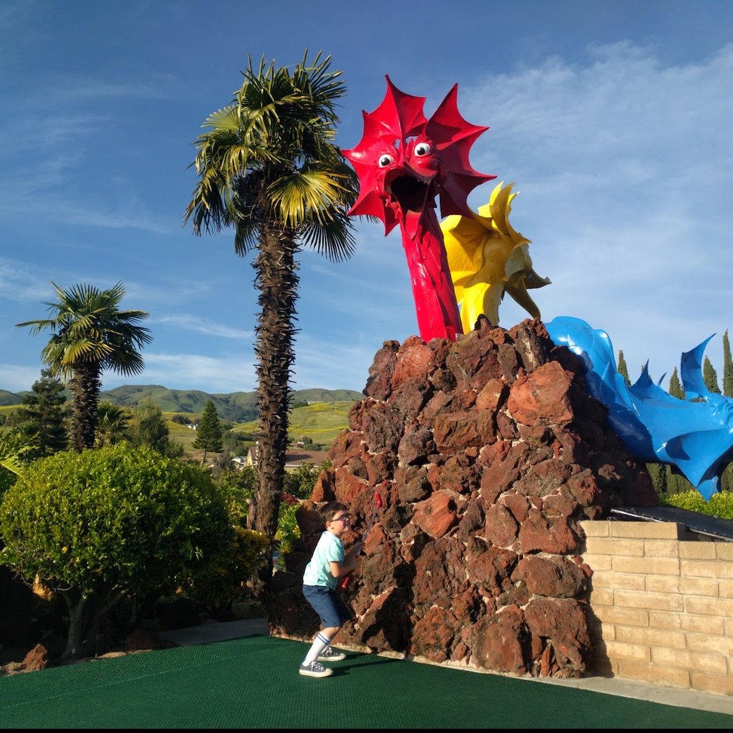 Milpitas Golfland Egg Hunt 1