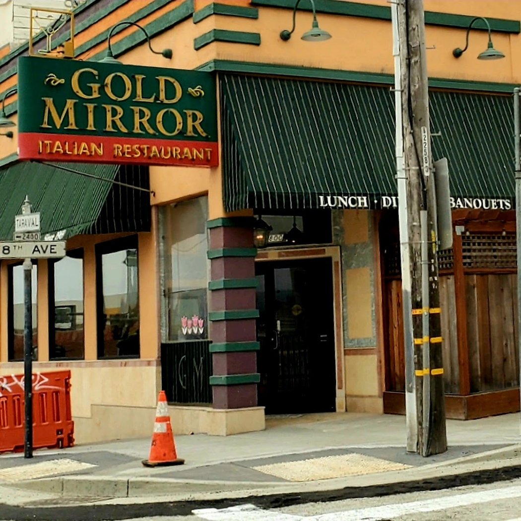 The Gold Mirror | Italian Restaurant 3