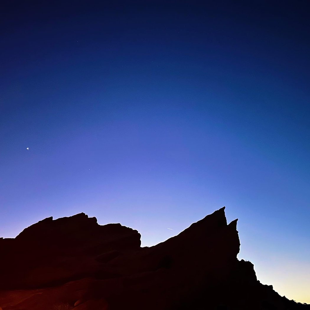 Twilight Hikes at Vasquez Rocks 1