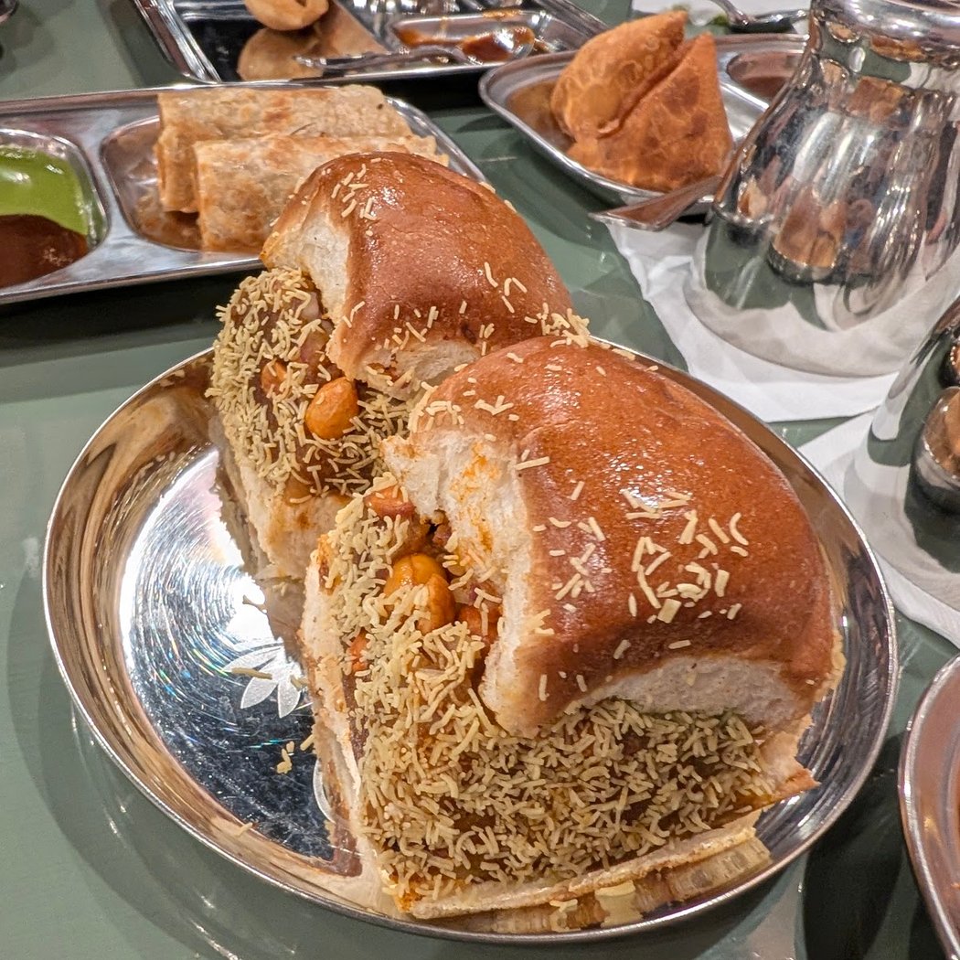 Chor Bazaar 3