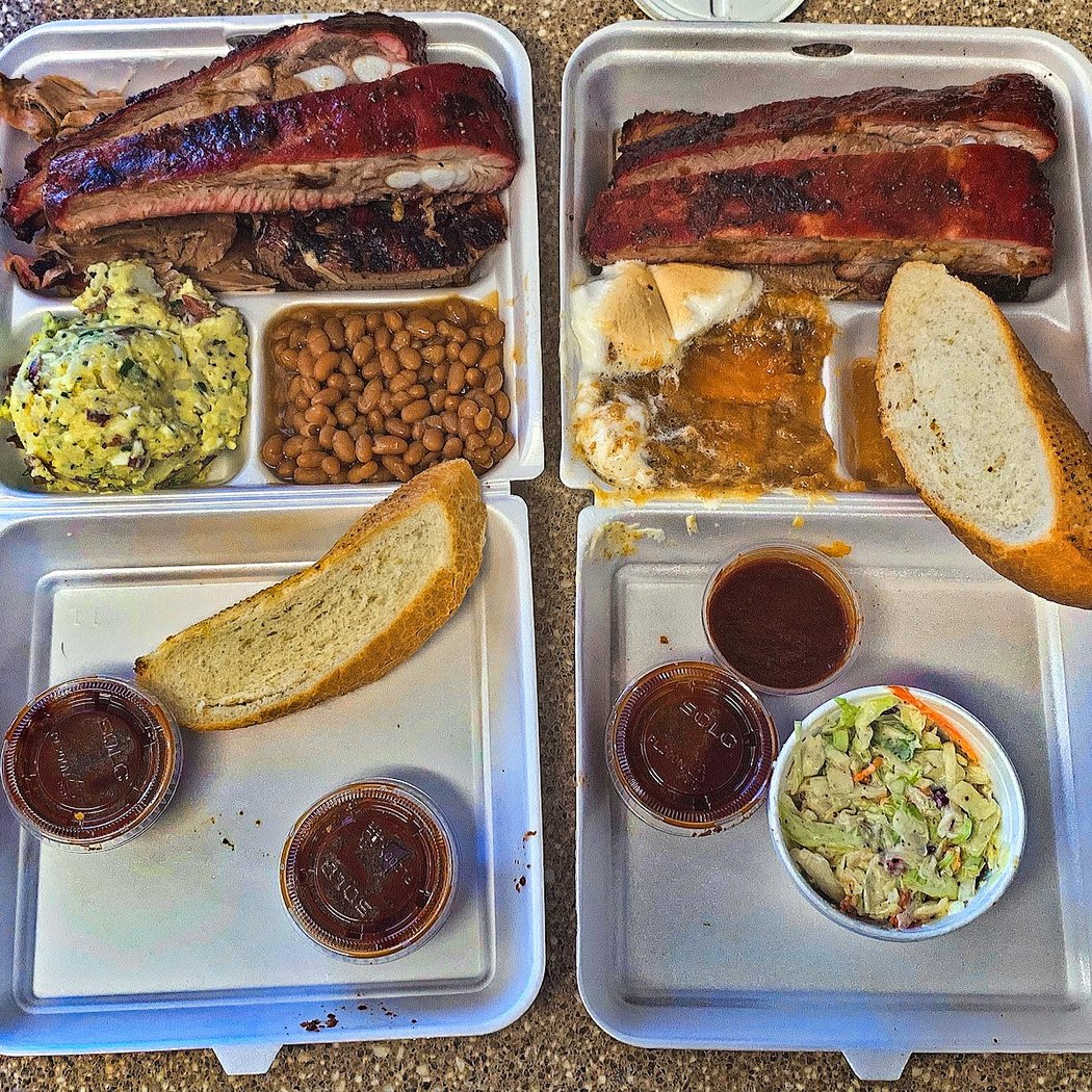 Walker's BBQ 1