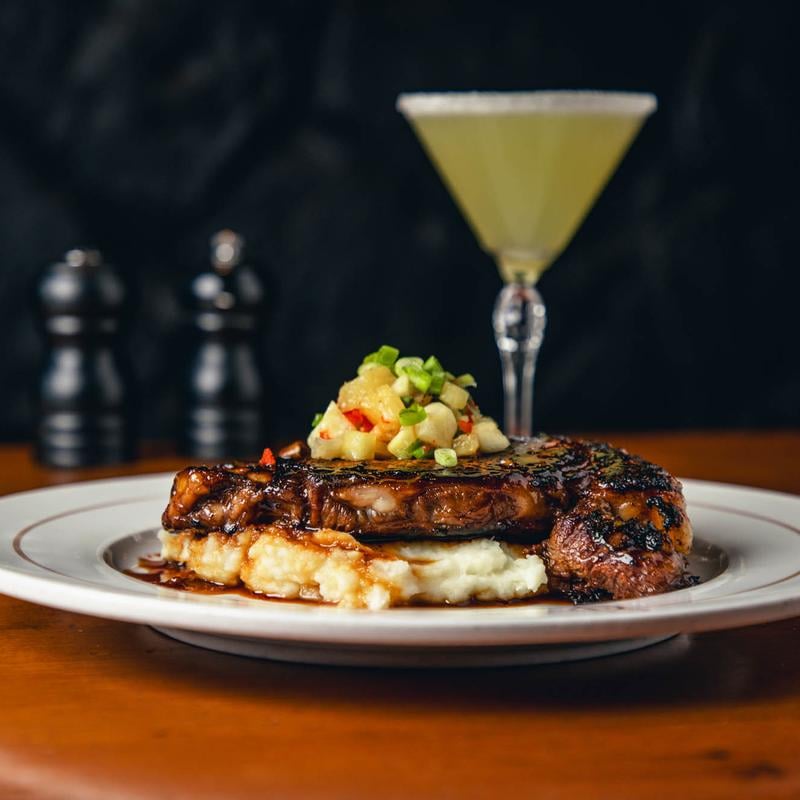 Blacksteer Steakhouse & Saloon 1