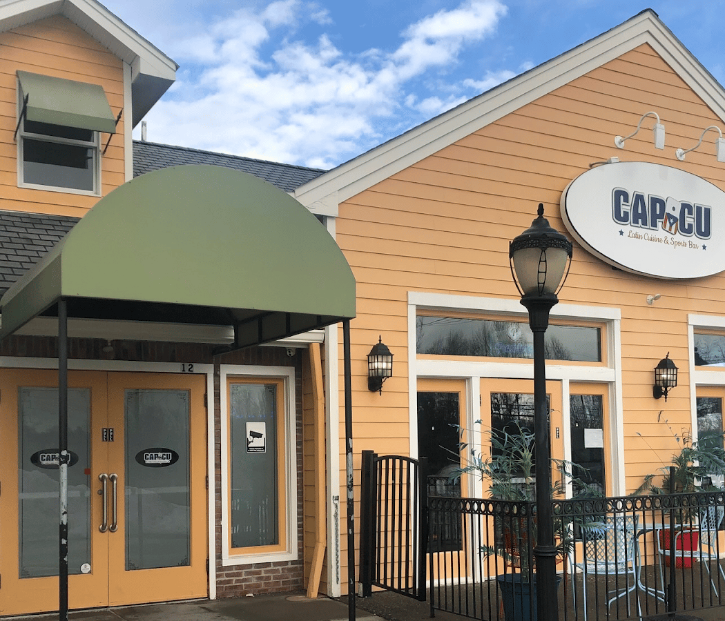 Capicu Latin Cuisine & Sports Bar 3