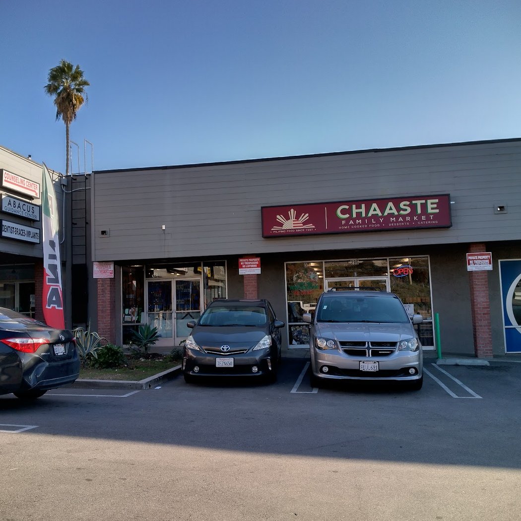 Chaaste Family Market 2