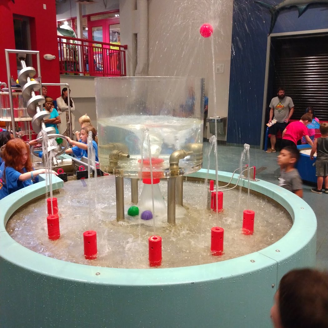 Trains in Theater of Design 5