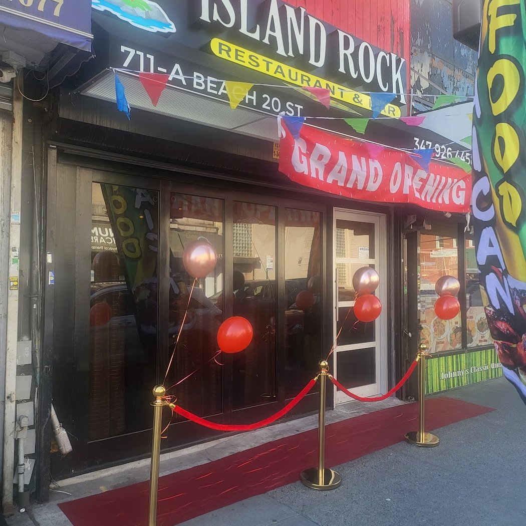 Island Rock Restaurant & Bar 2