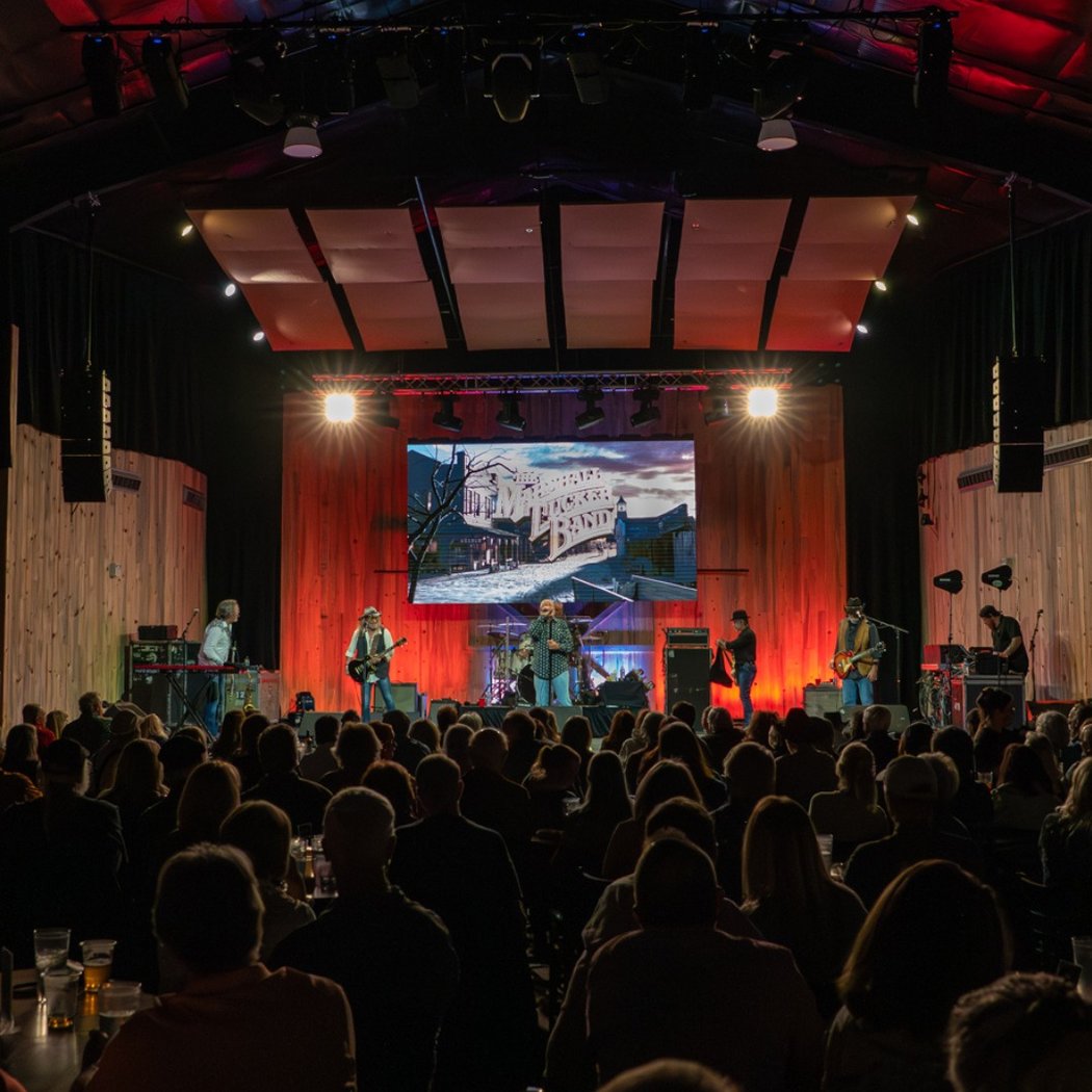 Jamestown Revival, Kolton Moore & The Clever Few 1