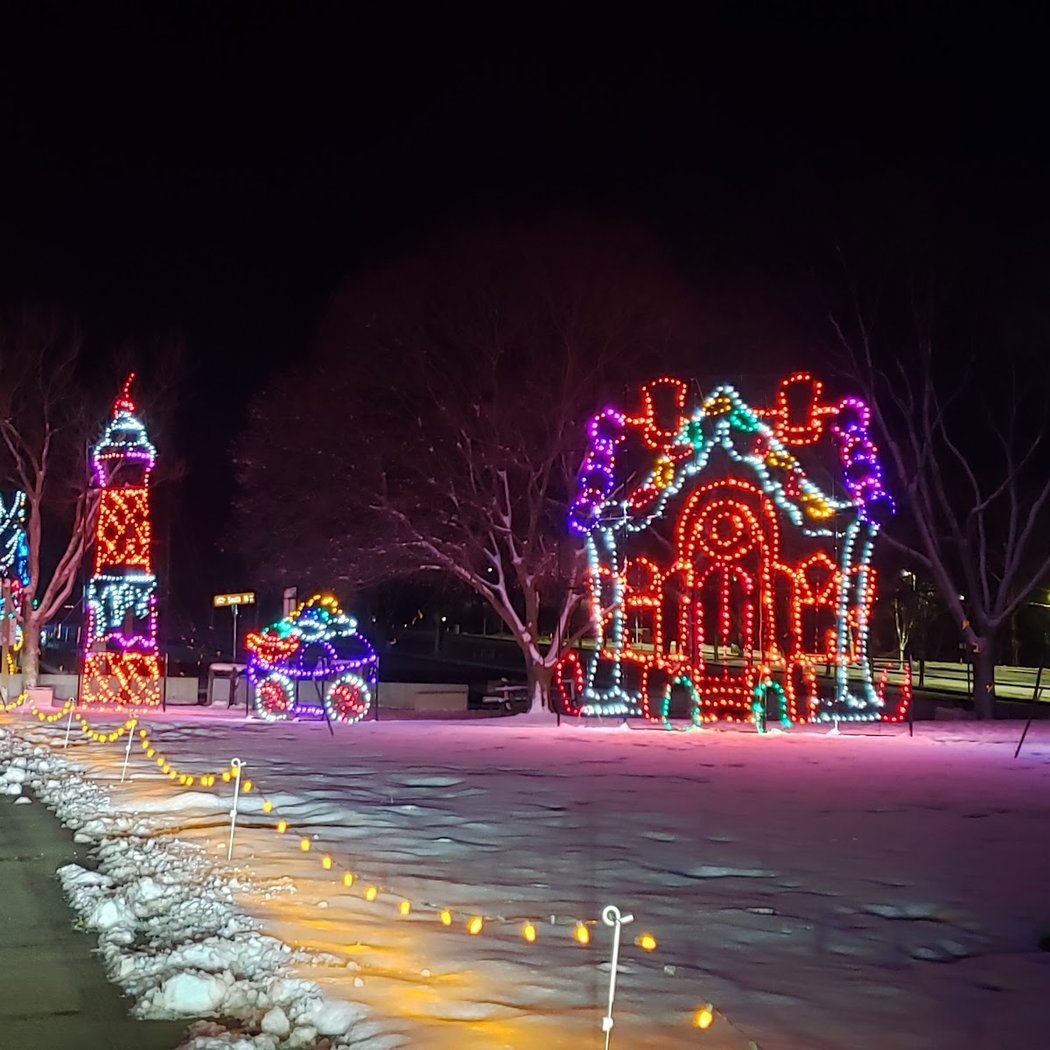 PNC Bank Arts Center 3