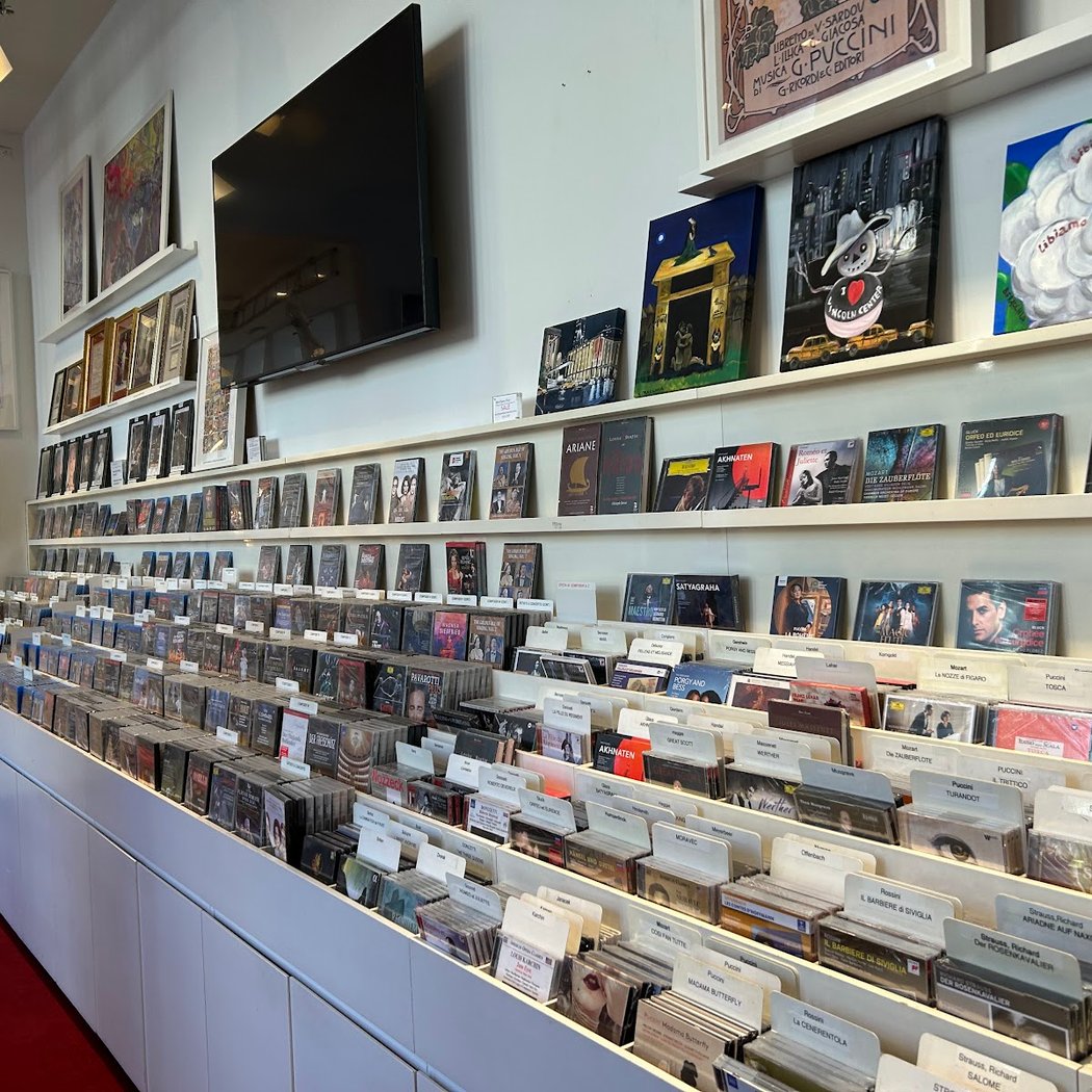 Met Opera Shop 2