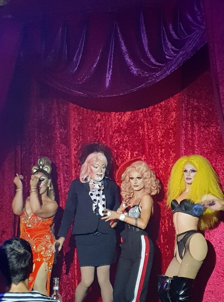 Le Glam 3